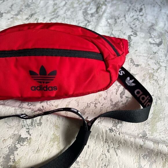 Adidas Belt Bag  Waist bag Red / Black - Picture 8 of 11